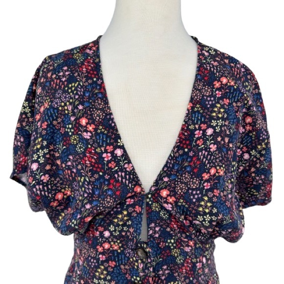Marine Layer Camila Dress in Multi Floral Size Small - Picture 4 of 13